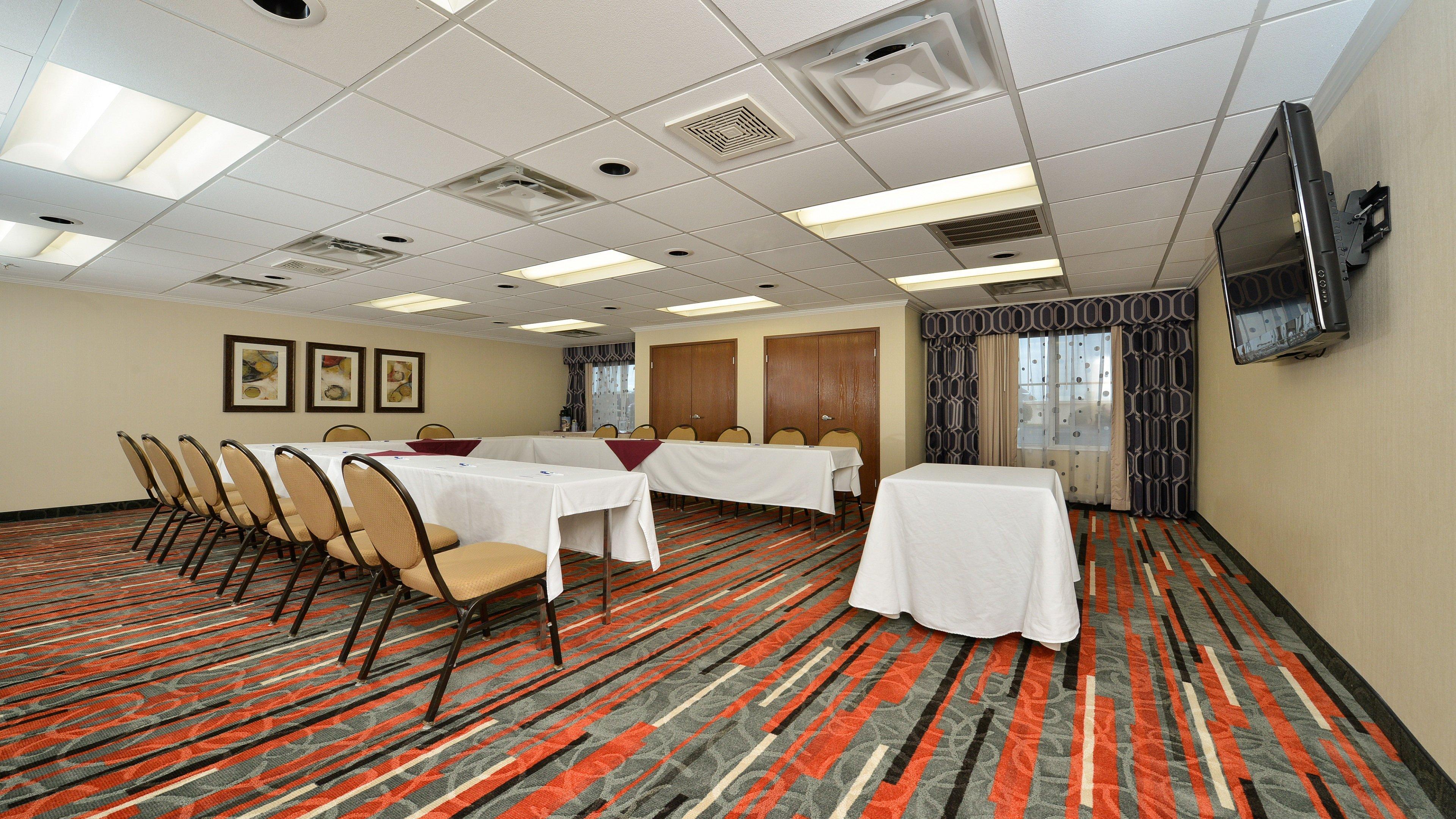 Holiday Inn Express Boston-Milford By Ihg Eksteriør billede